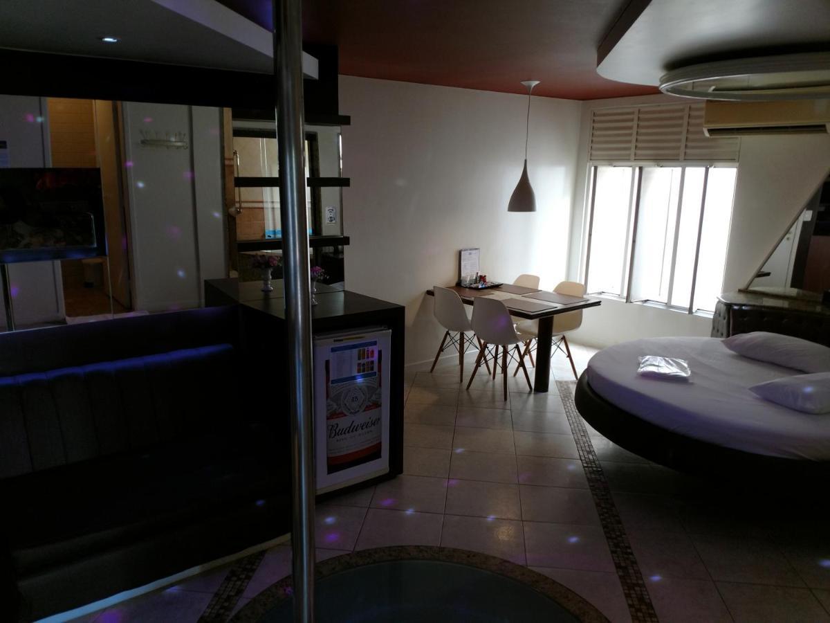 A2 Suites - Hotel E Motel Núcleo Bandeirante 外观 照片
